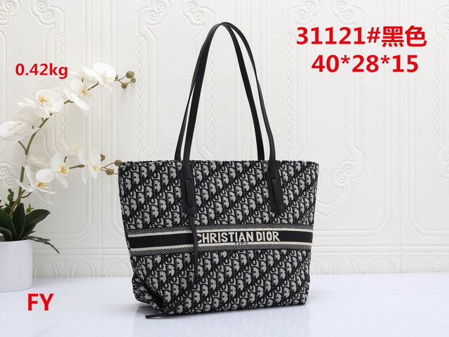 DlOR Handbags 098